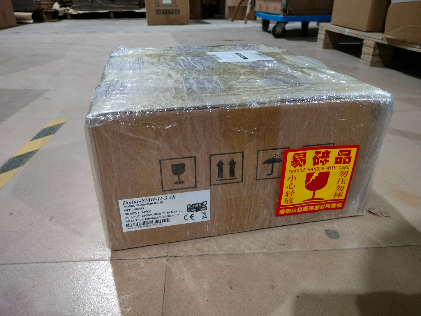 Easun 4.2KW 6.2KW solar inverter 24VDC 48vDC hybrid mppt 6200W pure sine wave hybrid charge controller 120A off grid On Grid New